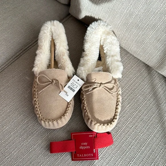 Talbots cozy slippers size 7 leather upper - Picture 1 of 10